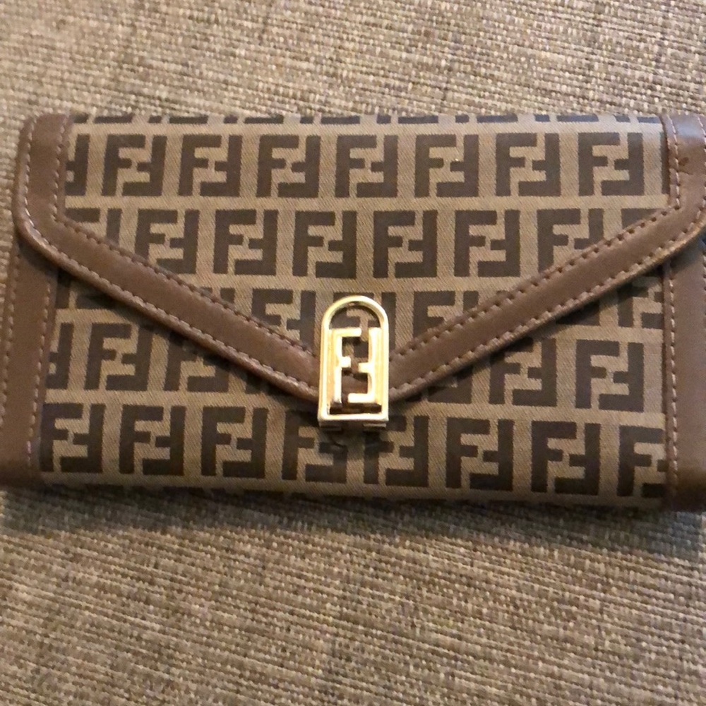 Fendi wallet